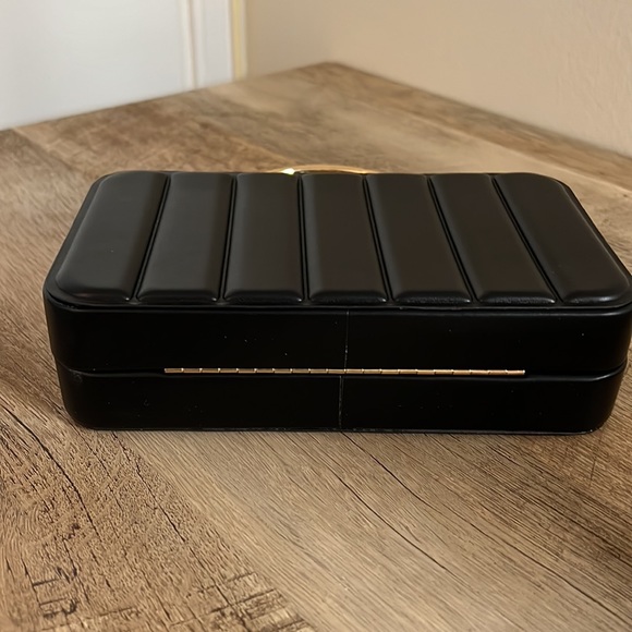 Most Wanted USA Structured Hard Shell Crossbody Purse New with tags Satin Lined - Picture 8 of 9